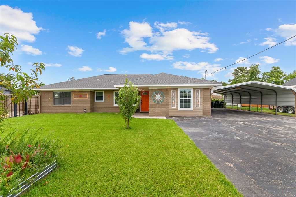 16815 Avenue A, Channelview, TX 77530