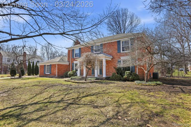 5972 Barnstable Court, West Bloomfield Charter Township, MI 48322