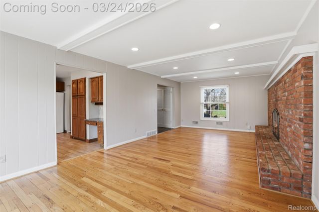 5972 Barnstable Court, West Bloomfield Charter Township, MI 48322