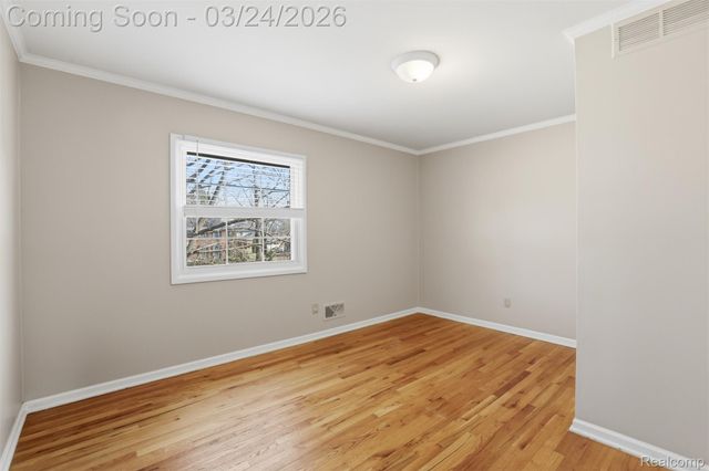 5972 Barnstable Court, West Bloomfield Charter Township, MI 48322