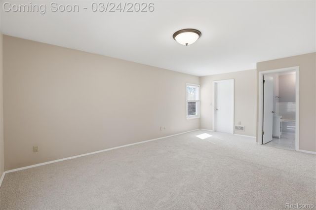 5972 Barnstable Court, West Bloomfield Charter Township, MI 48322