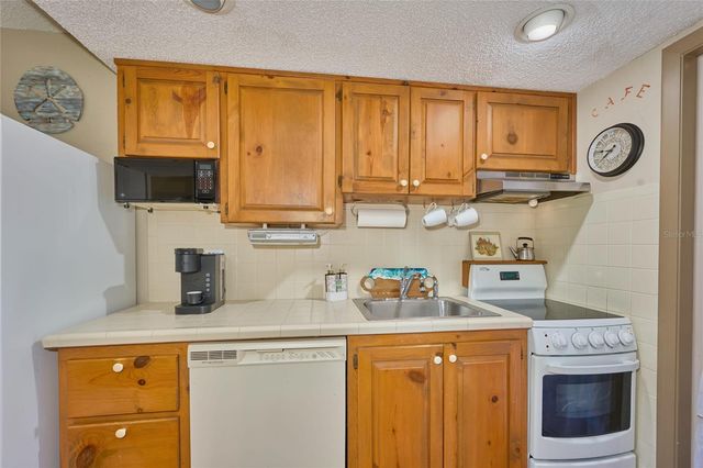 3200 RIVER RANCH BOULEVARD 160, River Ranch, FL 33867