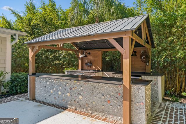 15 Couper Place, St. Simons, GA 31522