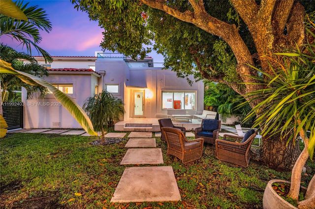 4321 Nautilus Dr, Miami Beach, FL 33140