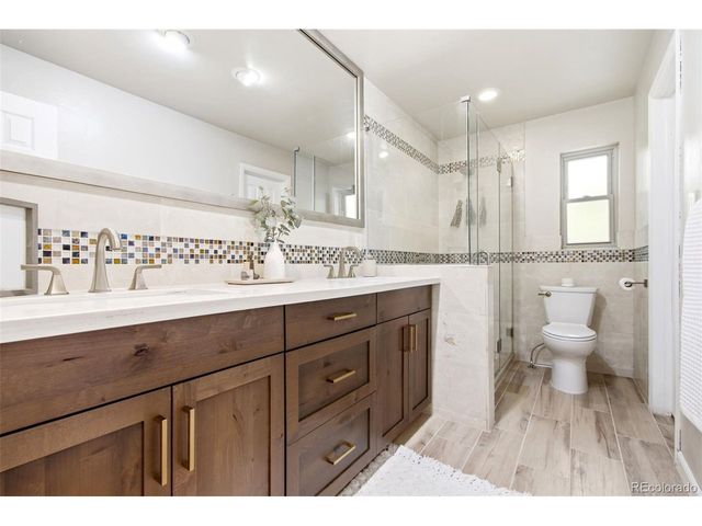 11835 Swadley Dr, Lakewood, CO 80215
