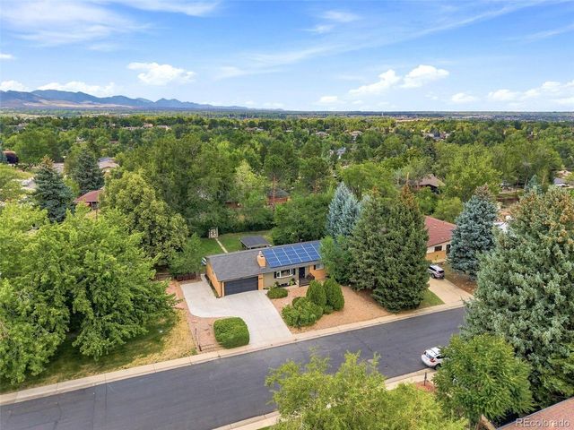 11835 Swadley Dr, Lakewood, CO 80215