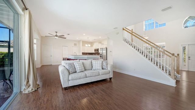 152 NEW BRITON COURT, Bradenton, FL 34212