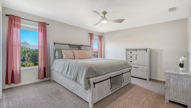 152 NEW BRITON COURT, Bradenton, FL 34212