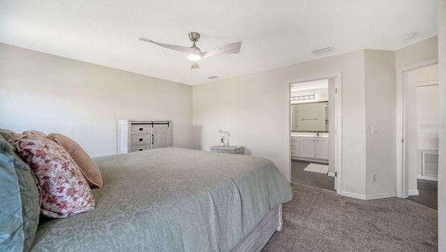 152 NEW BRITON COURT, Bradenton, FL 34212