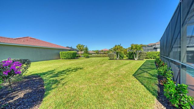 152 NEW BRITON COURT, Bradenton, FL 34212