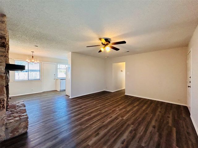 12005 Charing Cross RD A, Austin, TX 78759