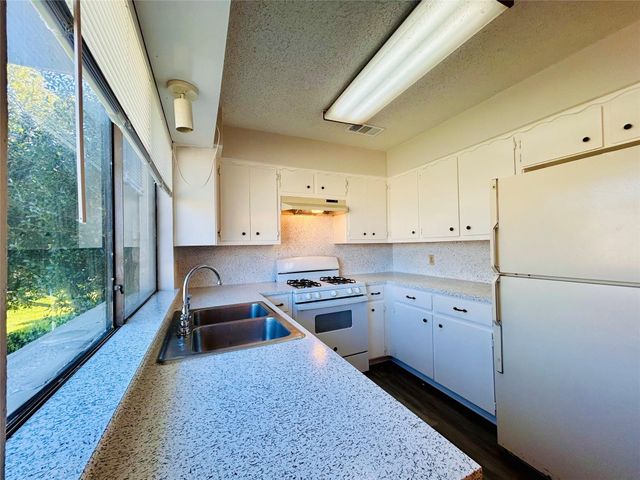 12005 Charing Cross RD A, Austin, TX 78759