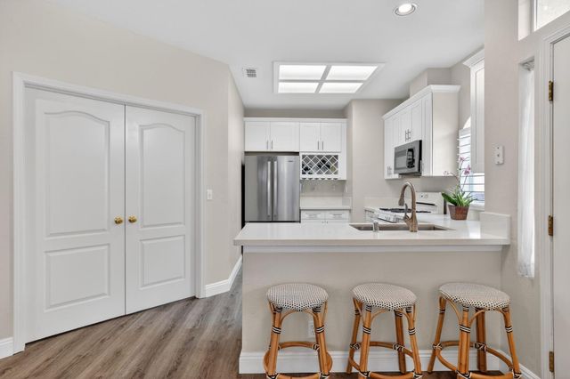 744 Mulbarton Ct, Folsom, CA 95630