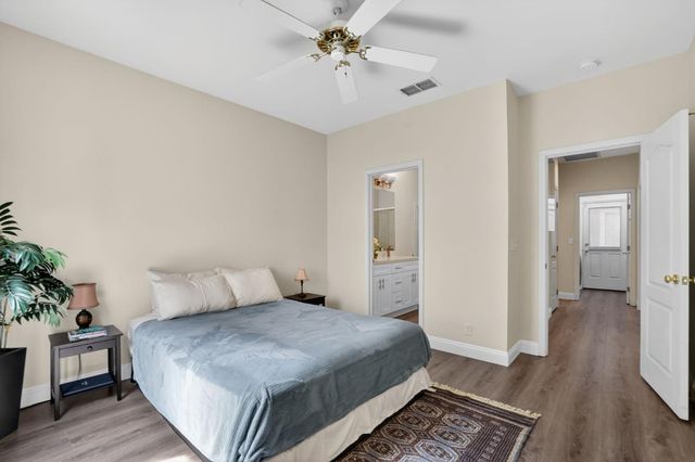744 Mulbarton Ct, Folsom, CA 95630