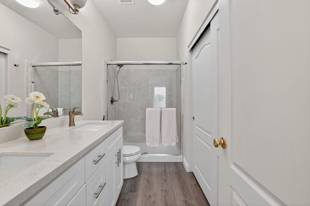 744 Mulbarton Ct, Folsom, CA 95630
