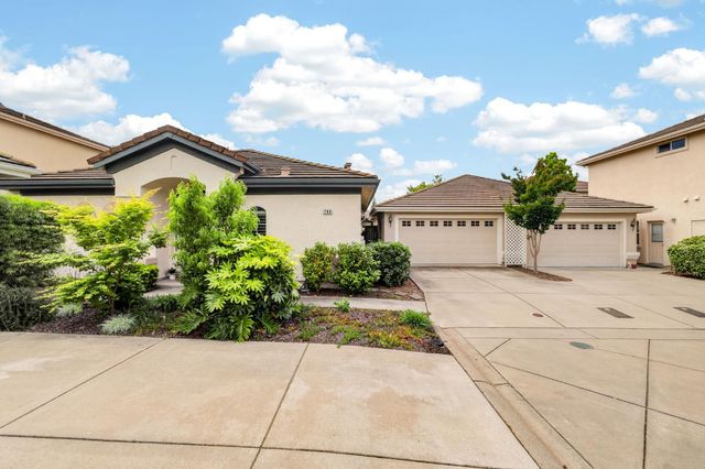 744 Mulbarton Ct, Folsom, CA 95630