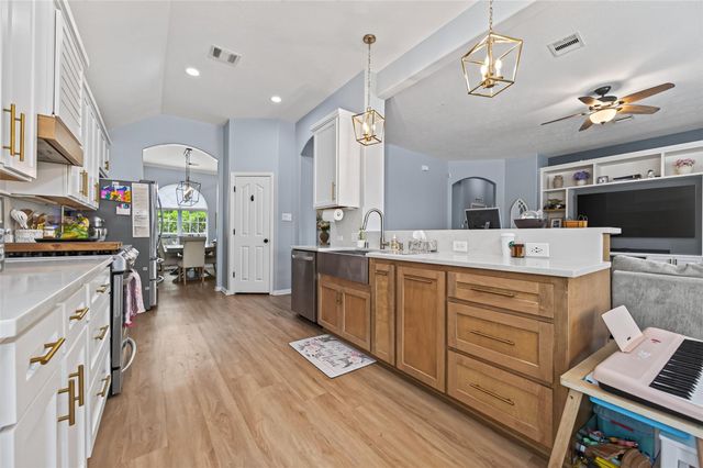 18102 Garnet Red Road, Cypress, TX 77429