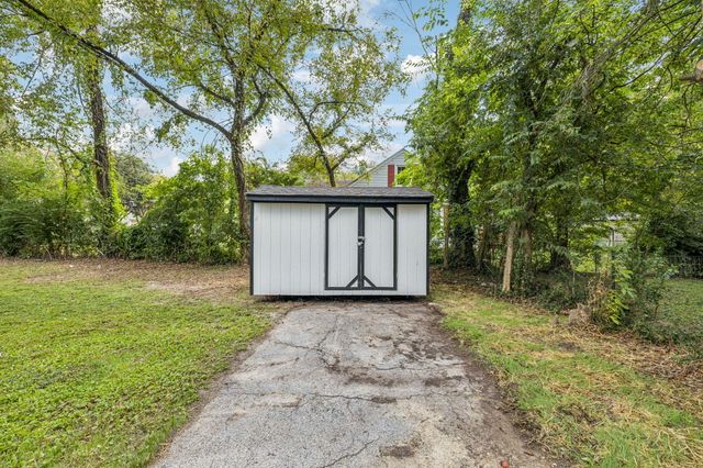 6150 E Brainerd Road, Chattanooga, TN 37421