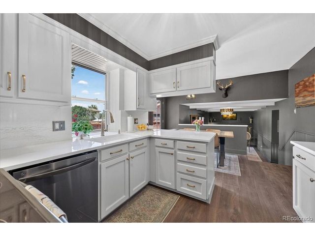 8117 S Lamar Ct, Littleton, CO 80128