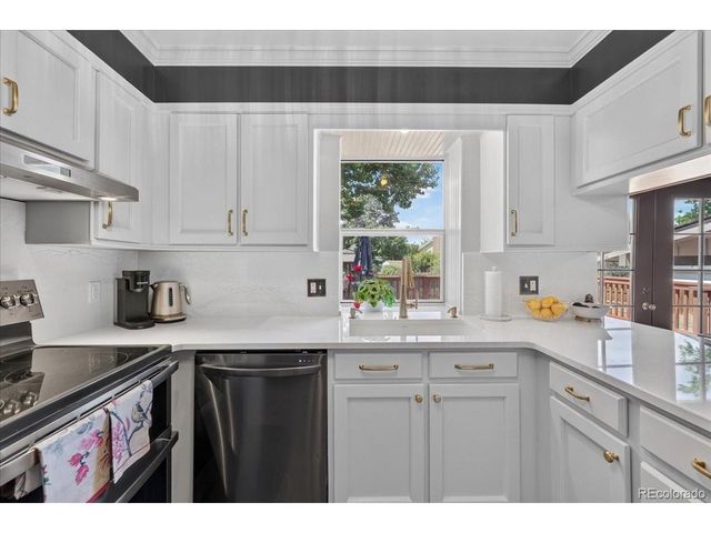 8117 S Lamar Ct, Littleton, CO 80128