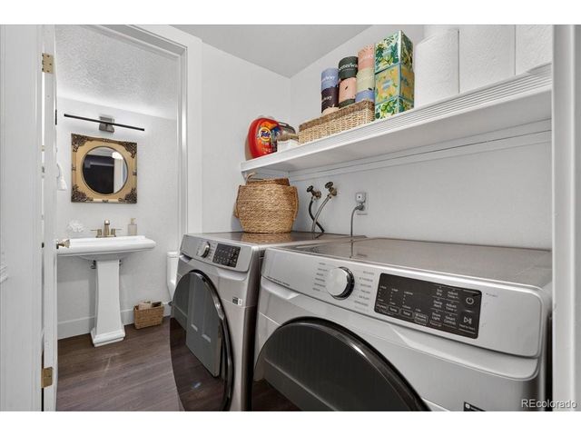 8117 S Lamar Ct, Littleton, CO 80128