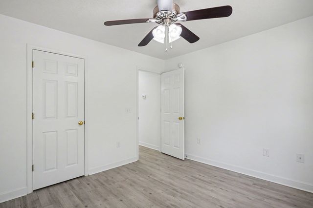 2007 Phoenix Dr., Conway, SC 29526