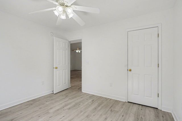 2007 Phoenix Dr., Conway, SC 29526