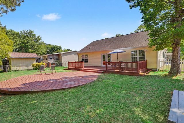 2007 Phoenix Dr., Conway, SC 29526