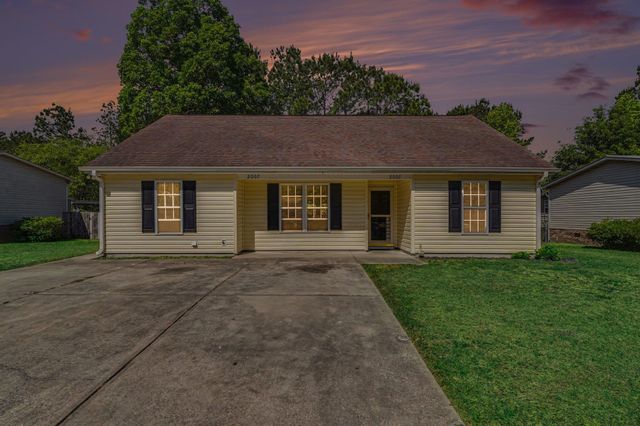 2007 Phoenix Dr., Conway, SC 29526