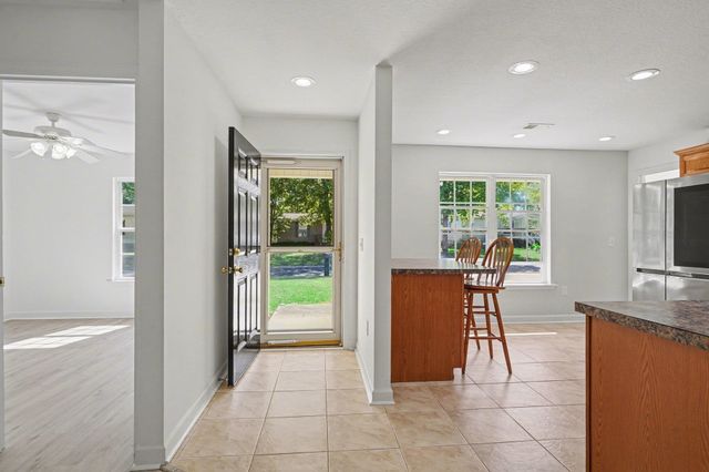 2007 Phoenix Dr., Conway, SC 29526