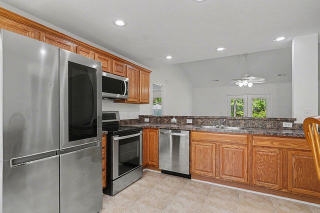 2007 Phoenix Dr., Conway, SC 29526