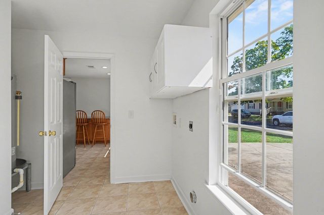 2007 Phoenix Dr., Conway, SC 29526