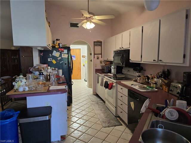 320 SE 2nd ST, Cape Coral, FL 33990