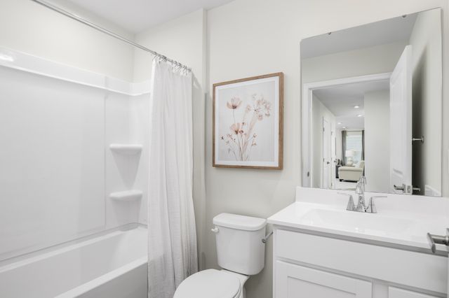 8069 MARCHWOOD BOULEVARD, Antioch, TN 37013