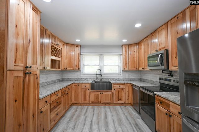 608 Academy Street, Batesburg, SC 29006