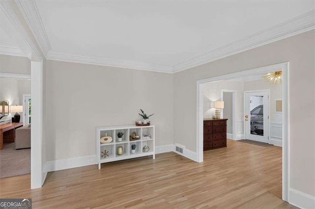 125 Lazy Laurel Chase, Roswell, GA 30076