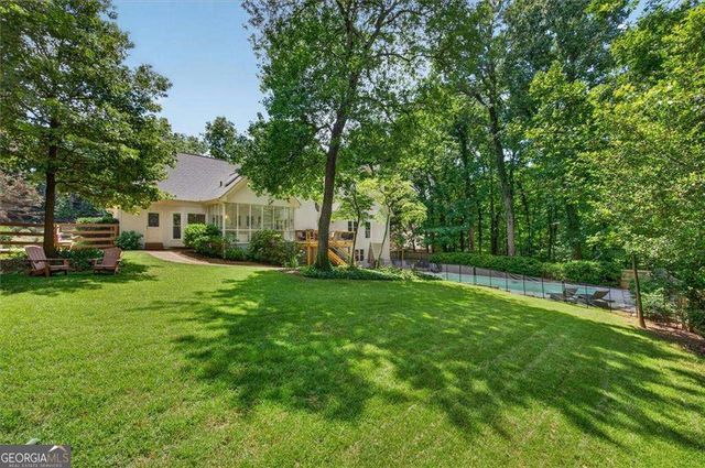 125 Lazy Laurel Chase, Roswell, GA 30076