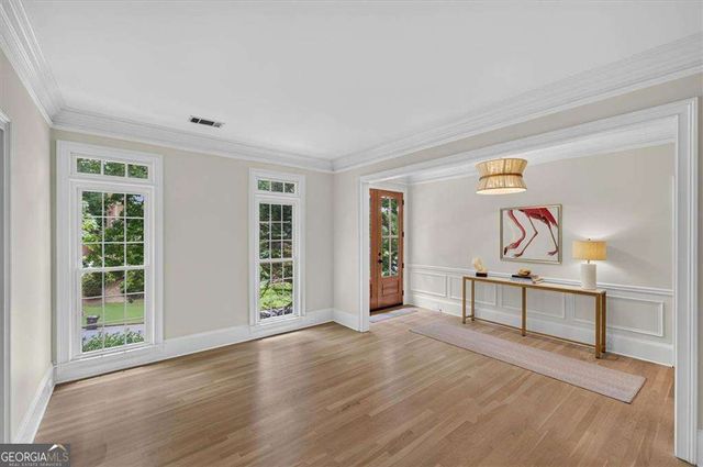 125 Lazy Laurel Chase, Roswell, GA 30076