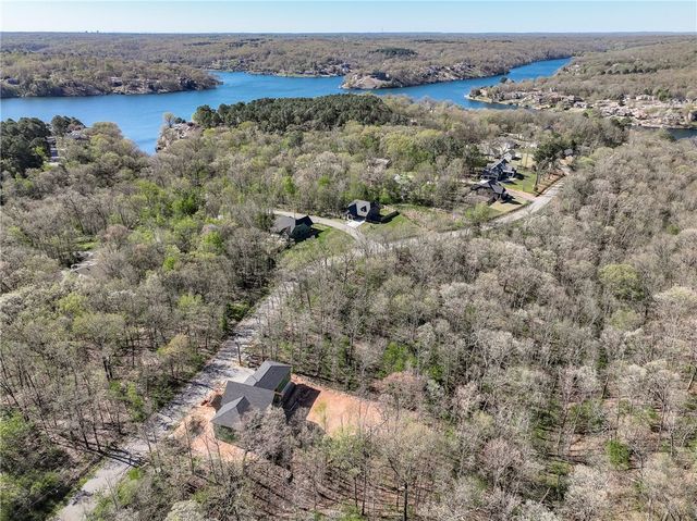 14 Forfar Drive, Bella Vista, AR 72715