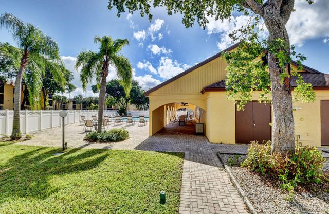 460 NW 20th Street 2070, Boca Raton, FL 33431