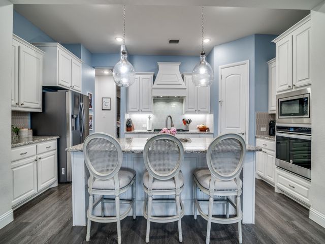 918 Colby Bluff Drive, Rockwall, TX 75087