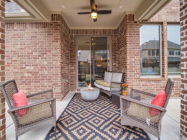 918 Colby Bluff Drive, Rockwall, TX 75087