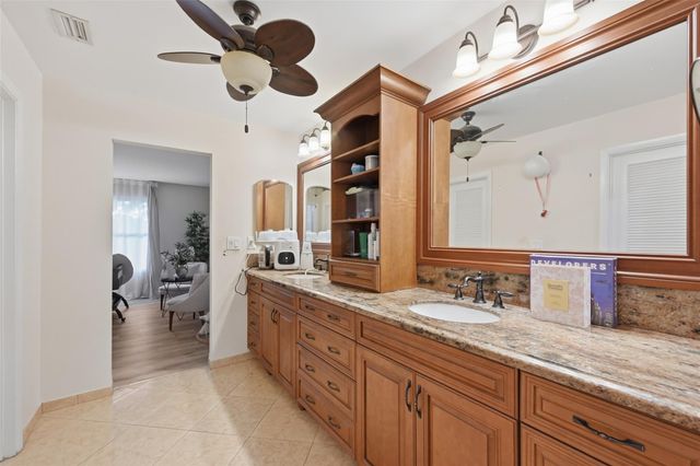 4337 Coral Springs Dr 1H, Coral Springs, FL 33065