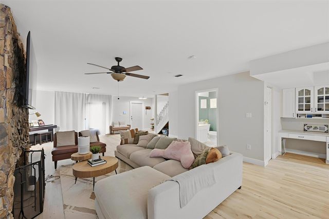 4337 Coral Springs Dr 1H, Coral Springs, FL 33065