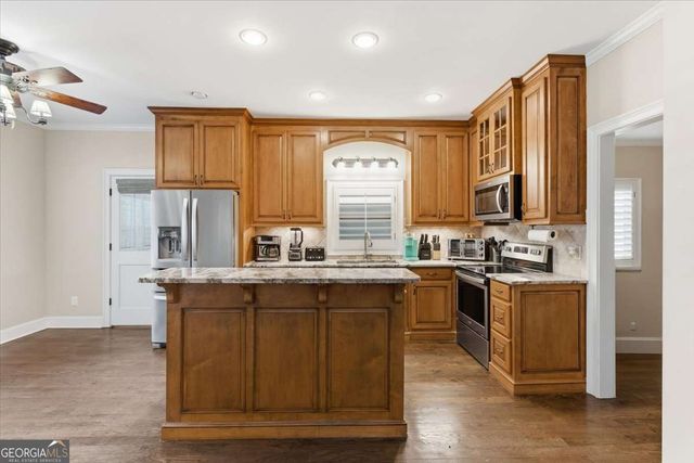 11 Appaloosa Court, Taylorsville, GA 30178