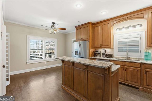 11 Appaloosa Court, Taylorsville, GA 30178