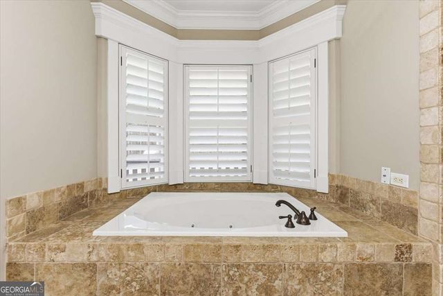 11 Appaloosa Court, Taylorsville, GA 30178