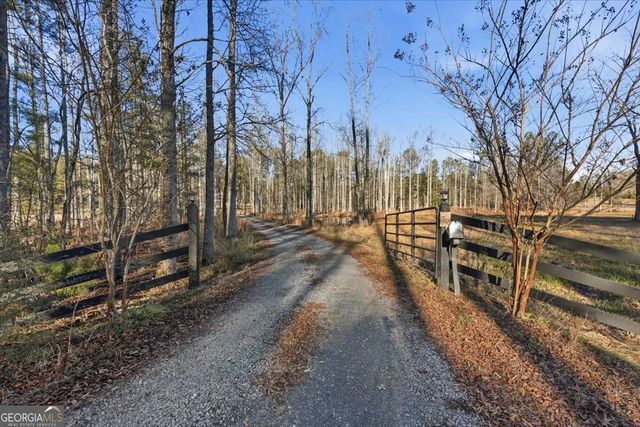 11 Appaloosa Court, Taylorsville, GA 30178