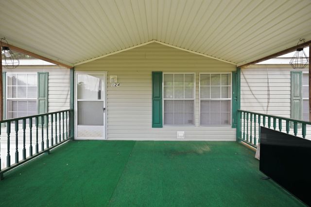 124 Roverbend Road, Cross, SC 29436