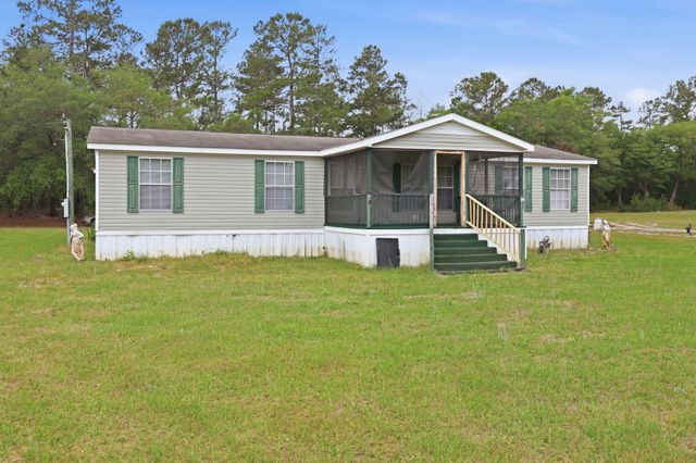 124 Roverbend Road, Cross, SC 29436